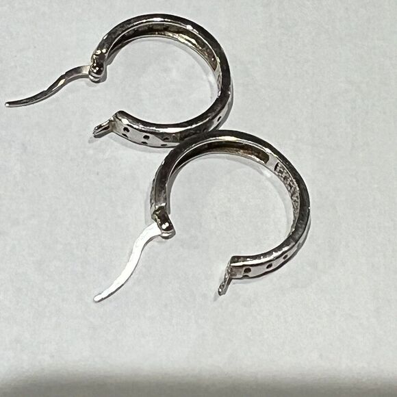 DBJ Natural Diamond Mini 22mm Hoop Earrings 925 Sterling Silver - Picture 5 of 9